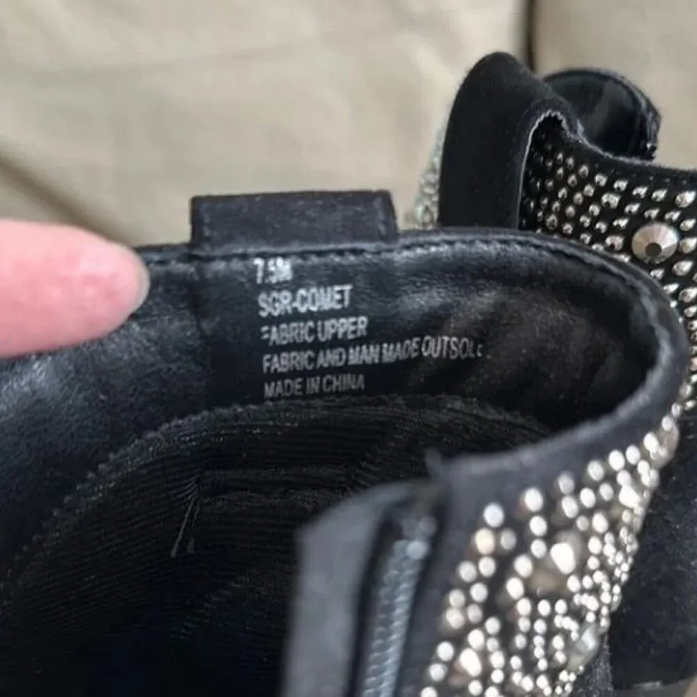 Women's NWOT Black Studded Ankle Western Cowboy Boots by Sugar - size 7-1/2 - Picture 5 of 5